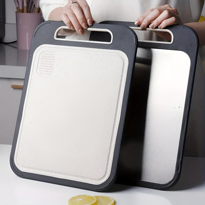 Wendbares Edelstahl-Schneidebrett – Hygienisch, Langlebig & Vielseitig