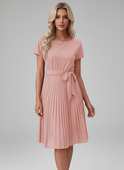 Damen-Midikleid aus fließendem Polyester mit Plisseerock und Gürtel