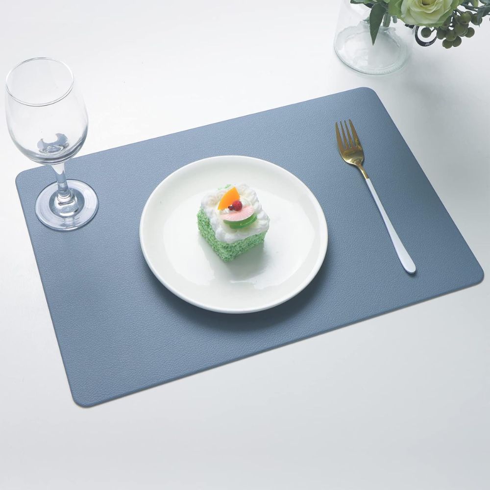 Velmora Heritage Tischset aus Kunstleder – Stilvoller Schutz im Vintage-Design