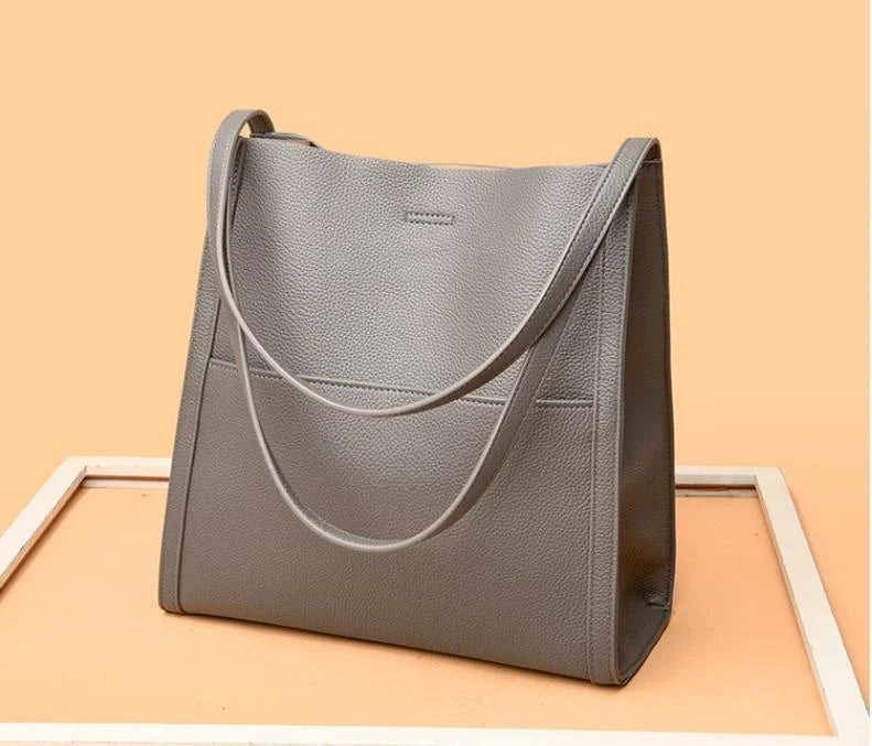 Damen Handtasche aus Leder mit mehreren Fächern
