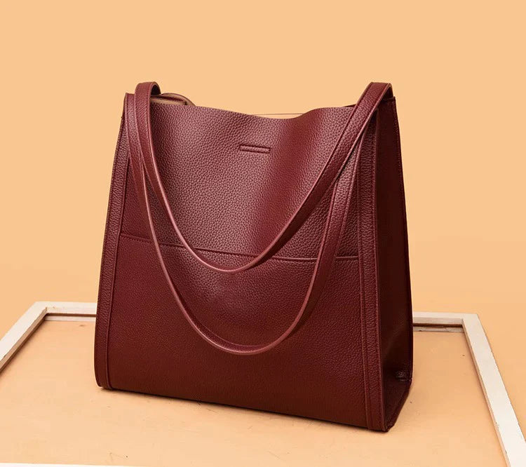 Damen Handtasche aus Leder mit mehreren Fächern