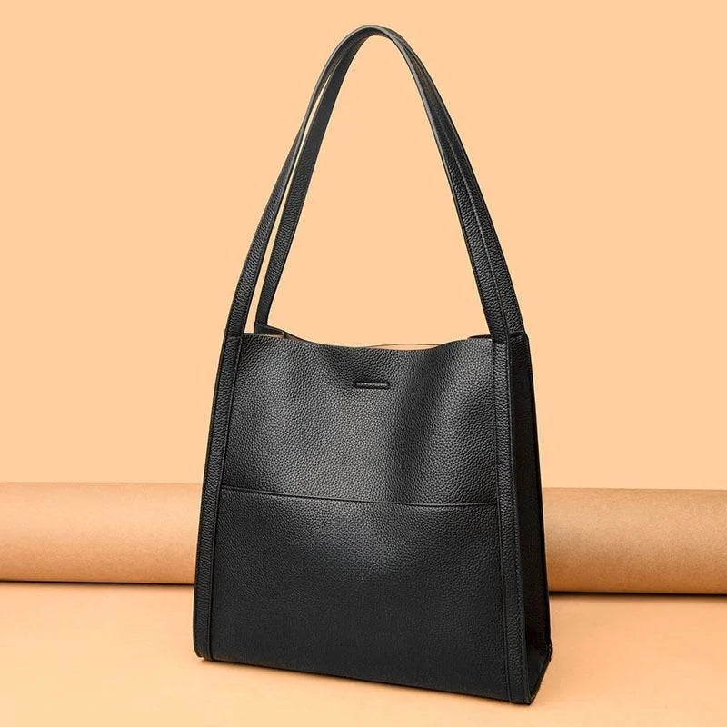 Damen Handtasche aus Leder mit mehreren Fächern