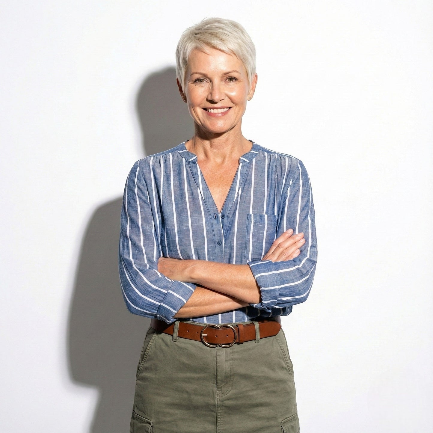 Damen Henley Bluse mit Stehkragen und Streifenmuster Krempelärmel mit Riegel aus Leichtem Mischgewebe
