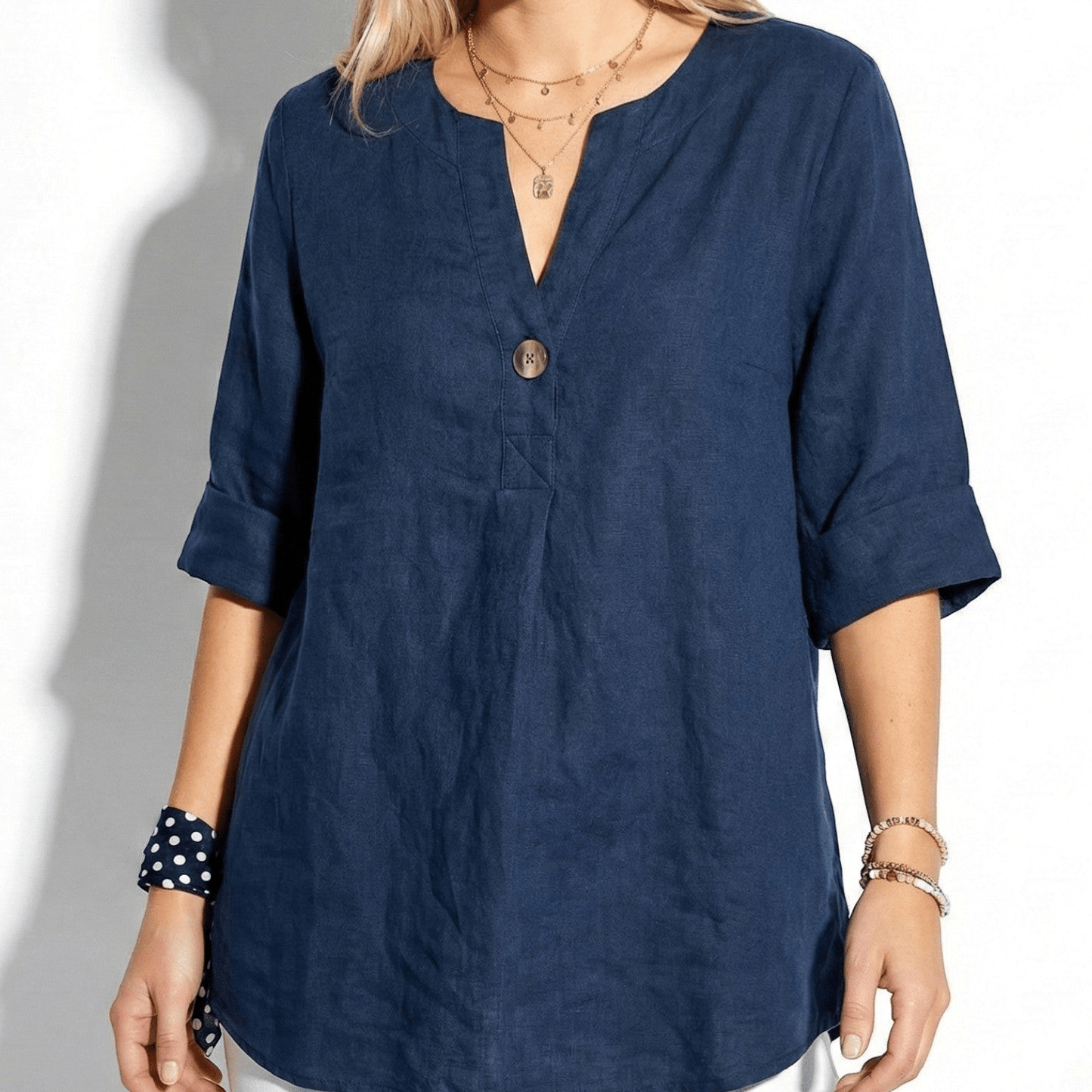 Damenbluse mit V-Ausschnitt, Knopfleiste und 3/4-Ärmeln